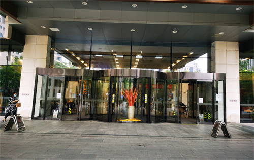 太阳宫大厦实拍图3